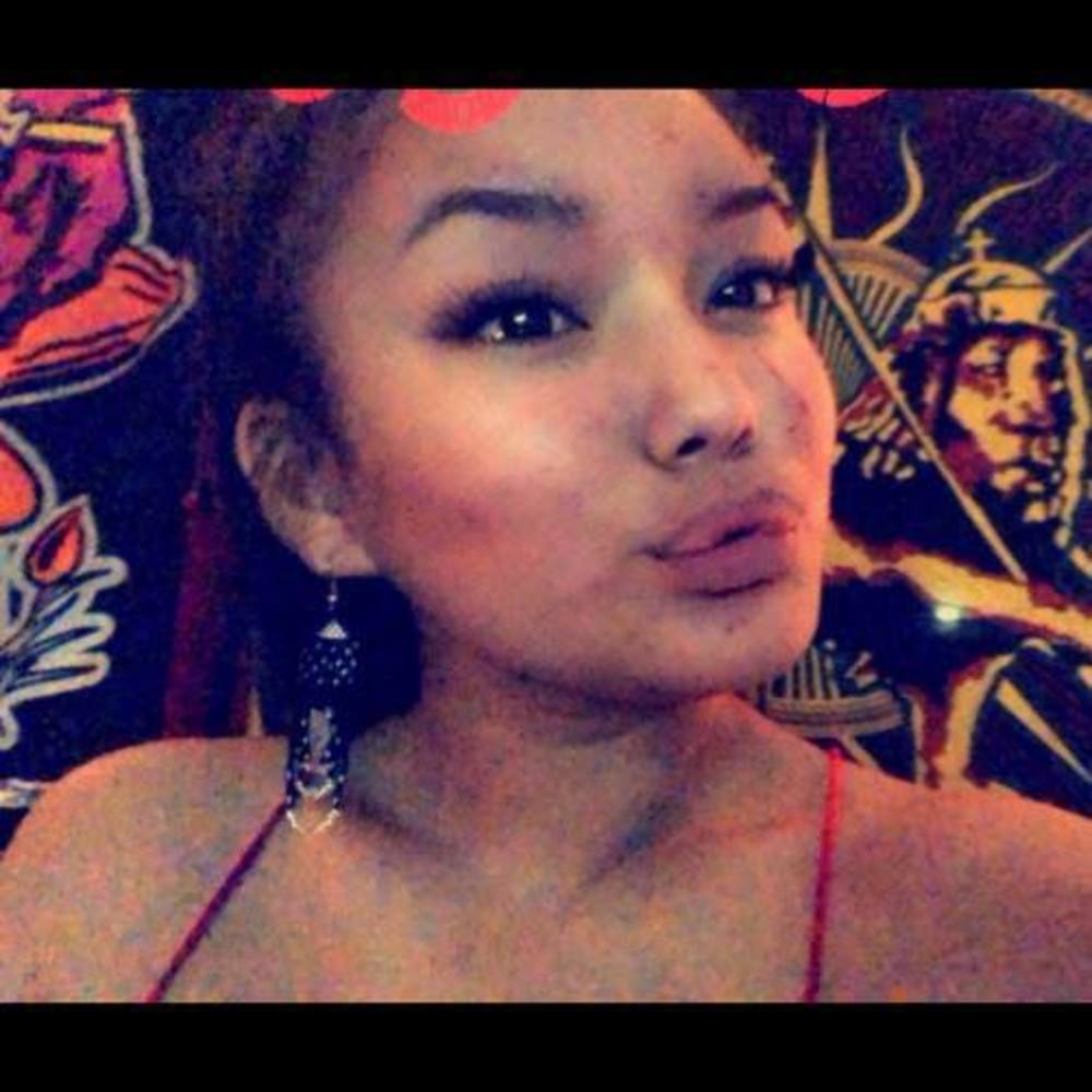 Meet your Posher, Cameron